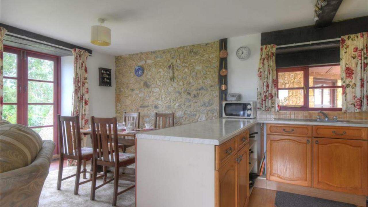 Rose Cottage Musbury ภายนอก รูปภาพ